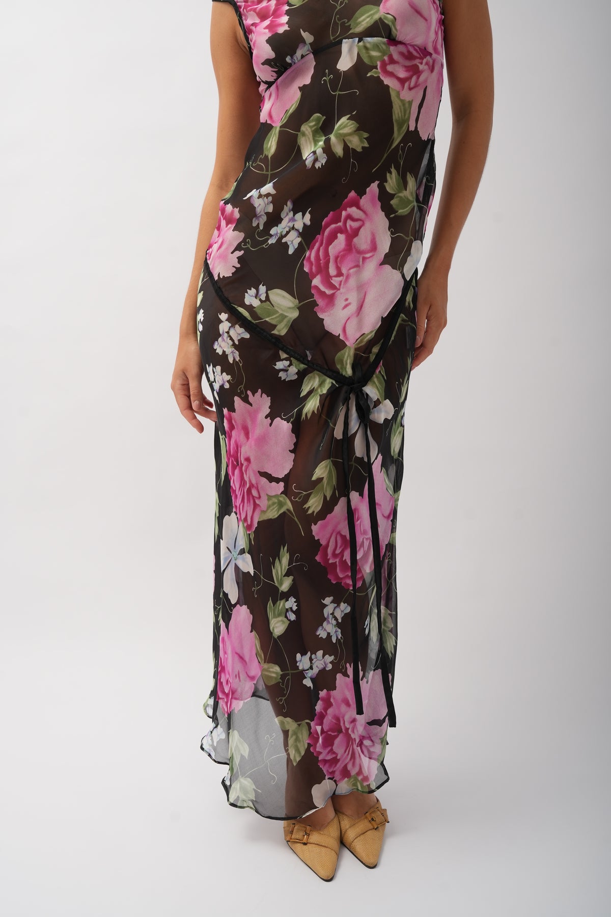 Tara & Gaia Kaia Maxi Dress - fabric view on model Julia